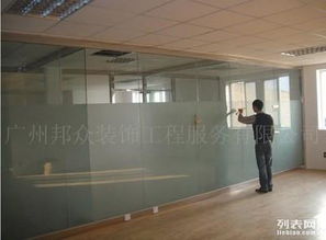 新市專業上門服務 玻璃門維修、門窗安裝、家具安裝維修與工裝裝修一站式解決方案